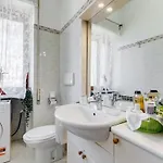 Karolina's Home, 2-bdr At Vatican Apartment Rome