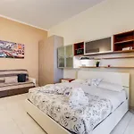 Karolina's Home, 2-bdr At Vatican Apartment Rome