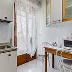 Apartment Karolina's Home, 2-bdr At Vatican