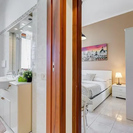 Karolina's Home, 2-bdr At Vatican ローマ