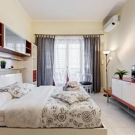 Karolina's Home, 2-bdr At Vatican アパート