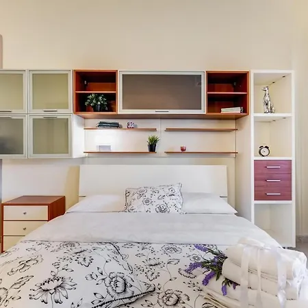 Karolina's Home, 2-bdr At Vatican Apartamento *