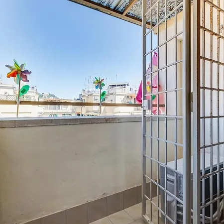 Karolina's Home, 2-bdr At Vatican